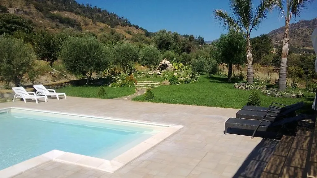 Taormina Villa Ibiscus Alcantara Gaggi